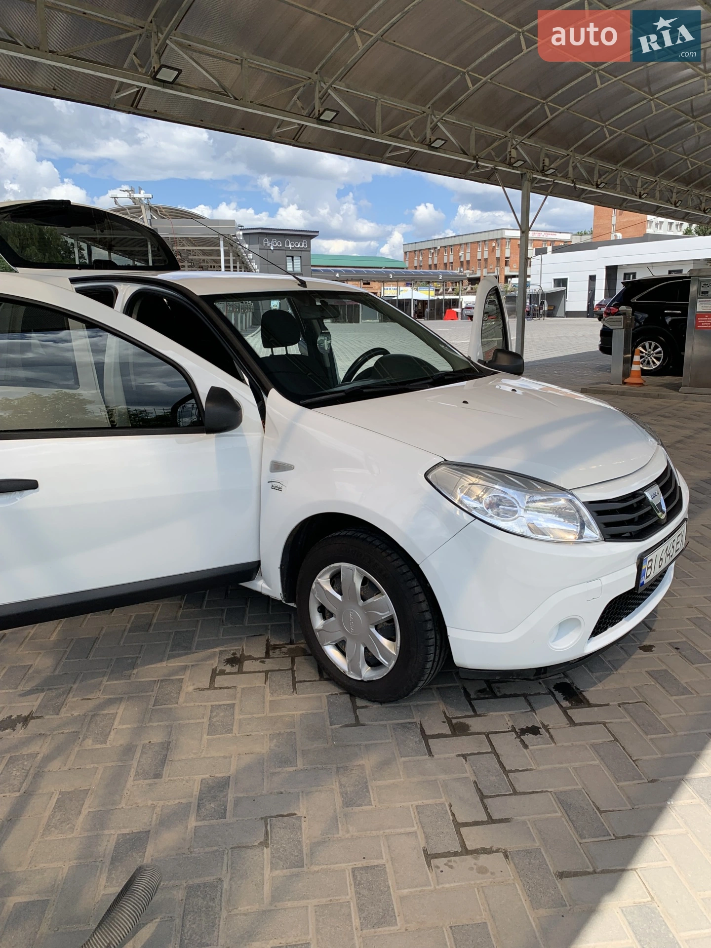 Dacia Sandero, 2011