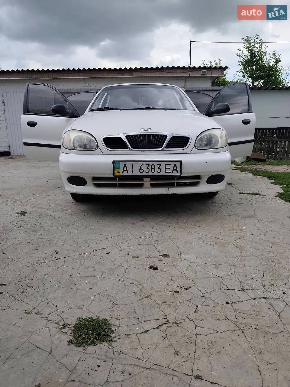 Daewoo Lanos, 2002