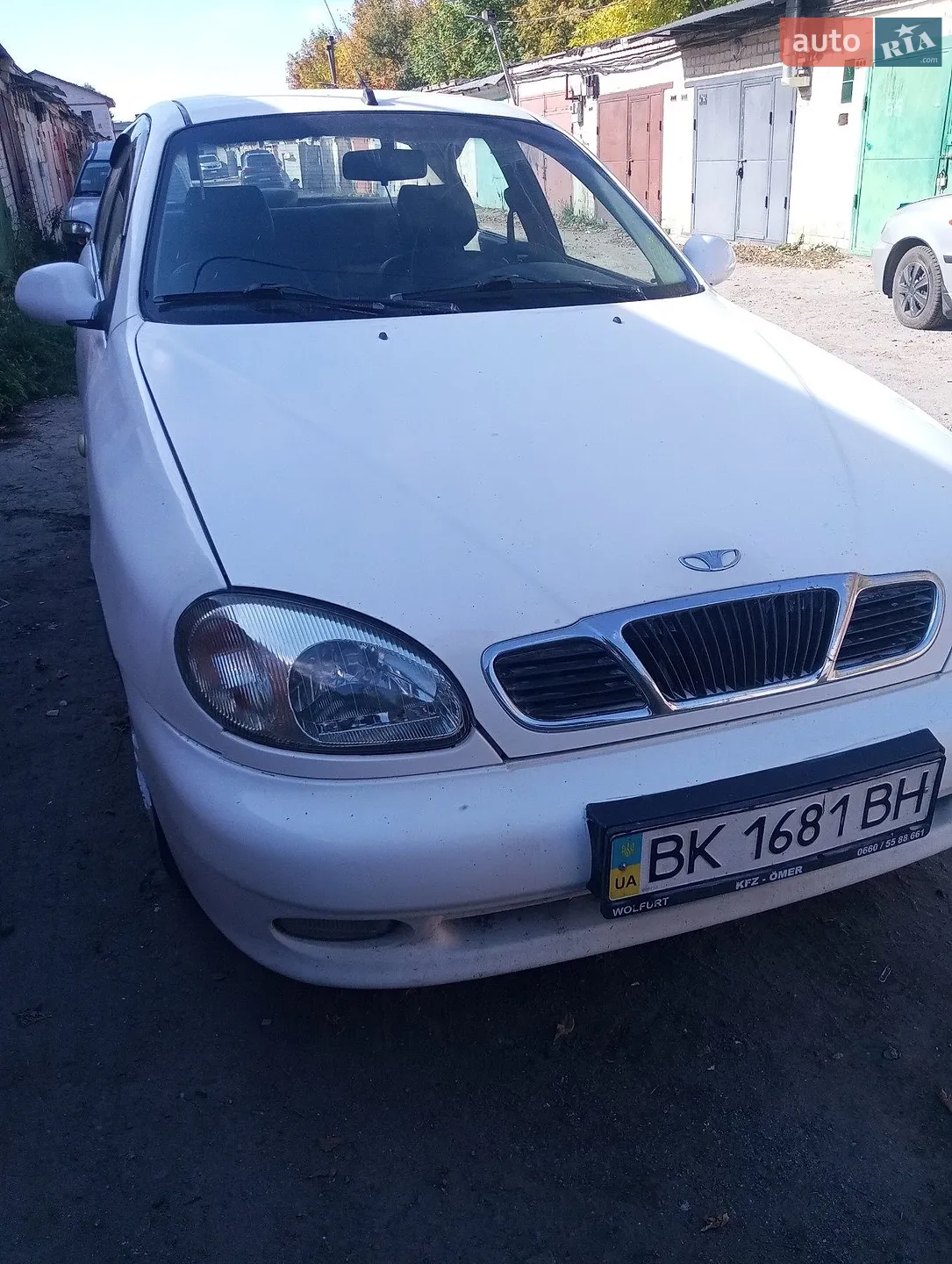Daewoo Lanos, 2001