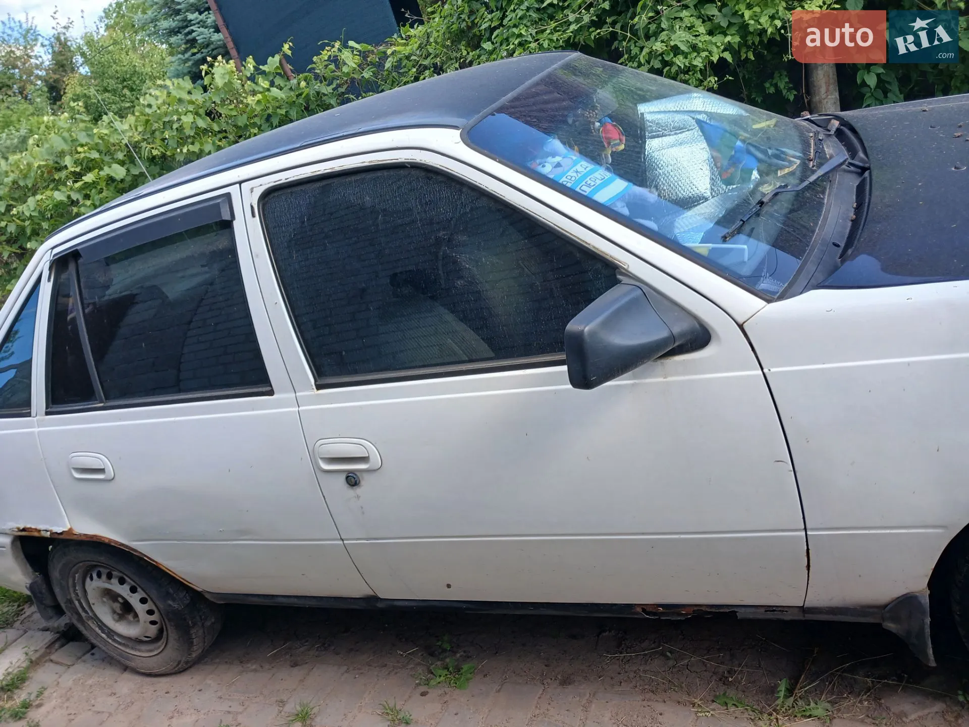 Daewoo Nexia, 1995
