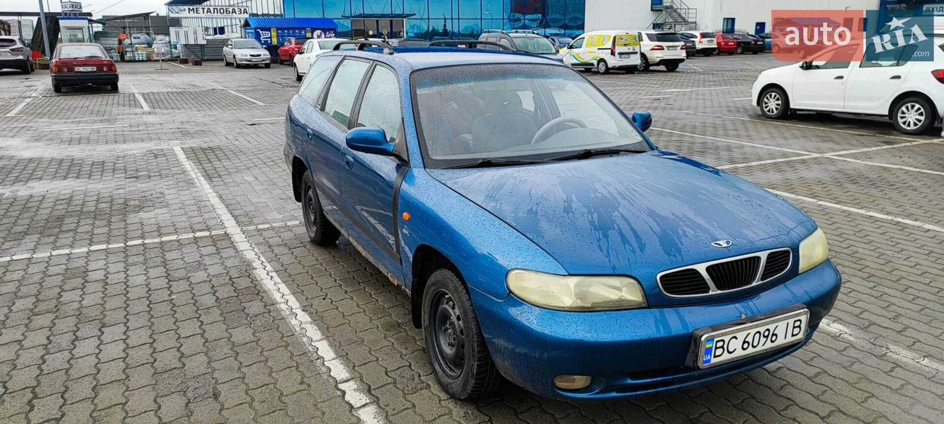 Daewoo Nubira, 1998