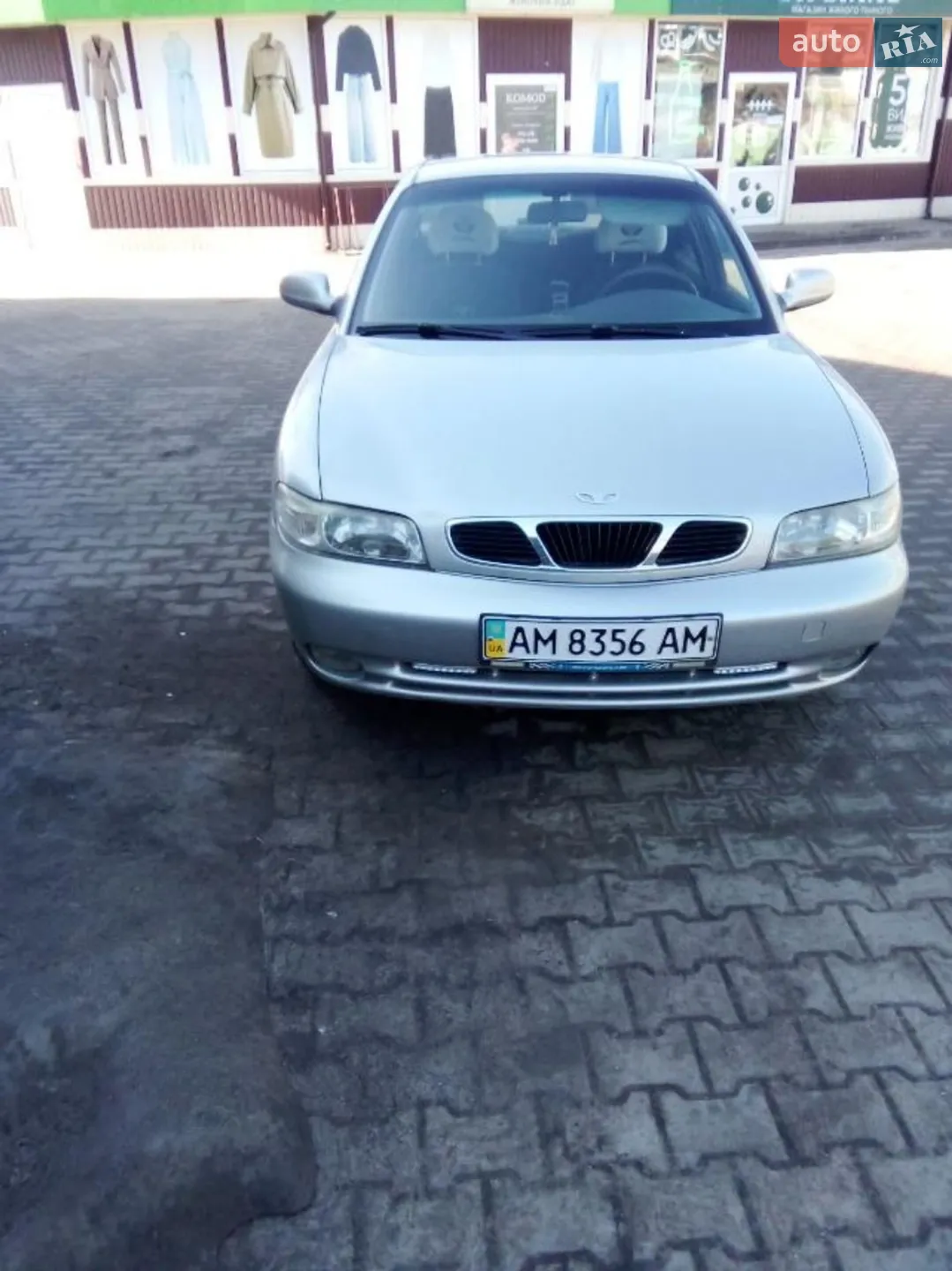 Daewoo Nubira, 1998