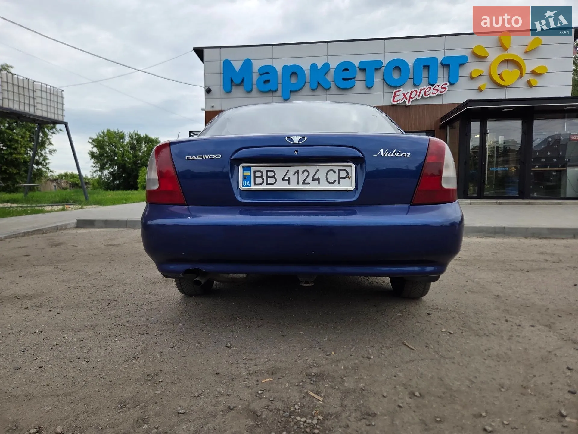 Daewoo Nubira, 1998