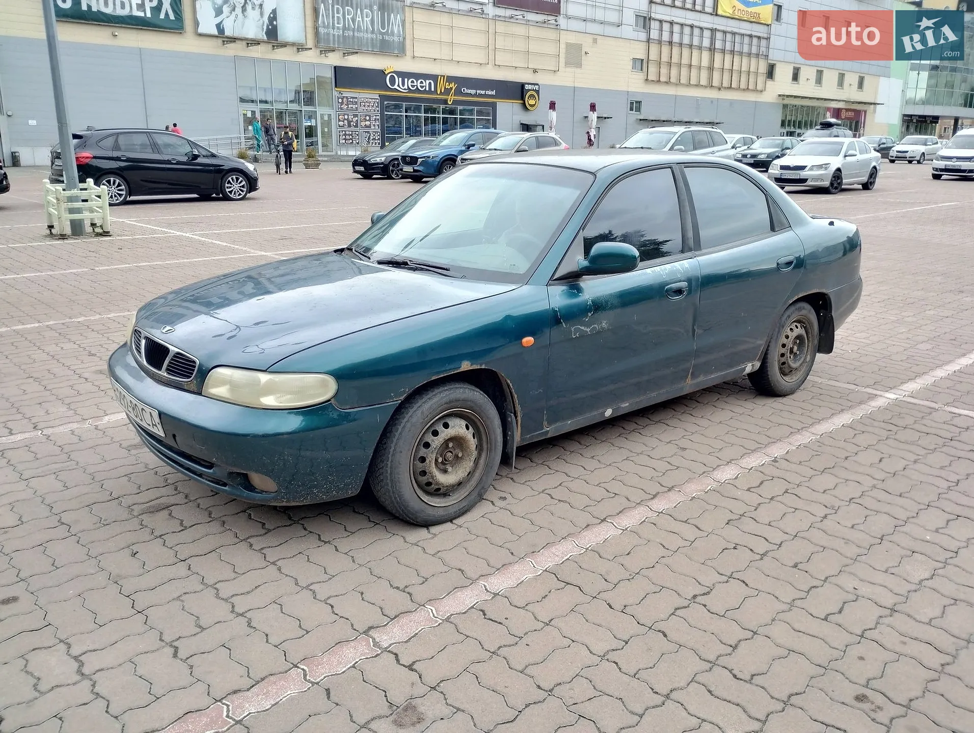 Daewoo Nubira, 1998