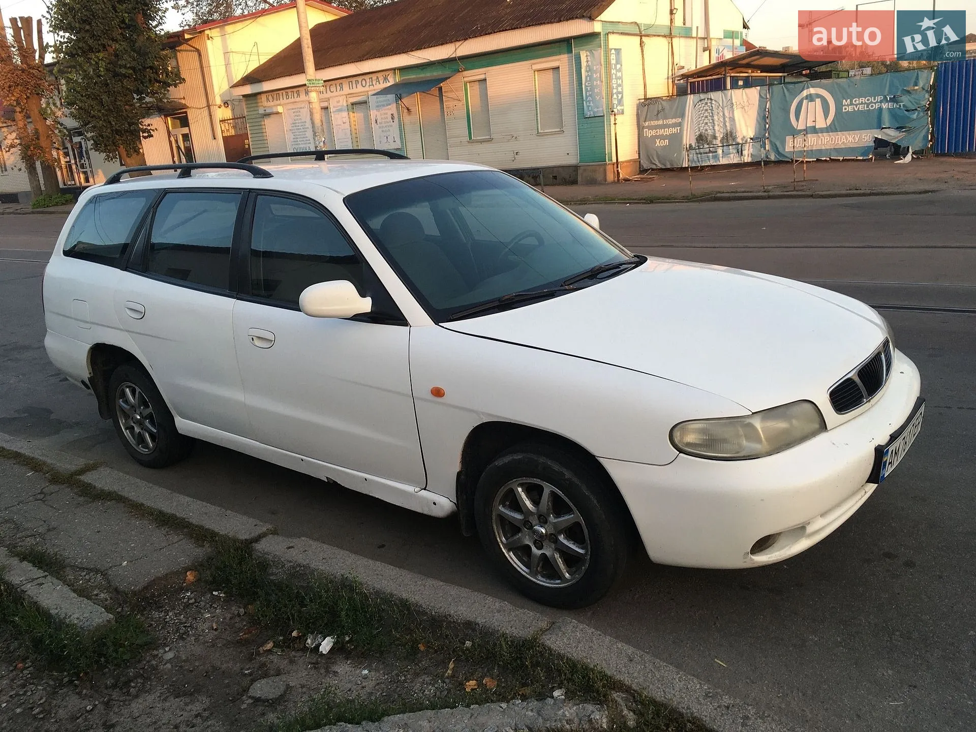 Daewoo Nubira, 1998