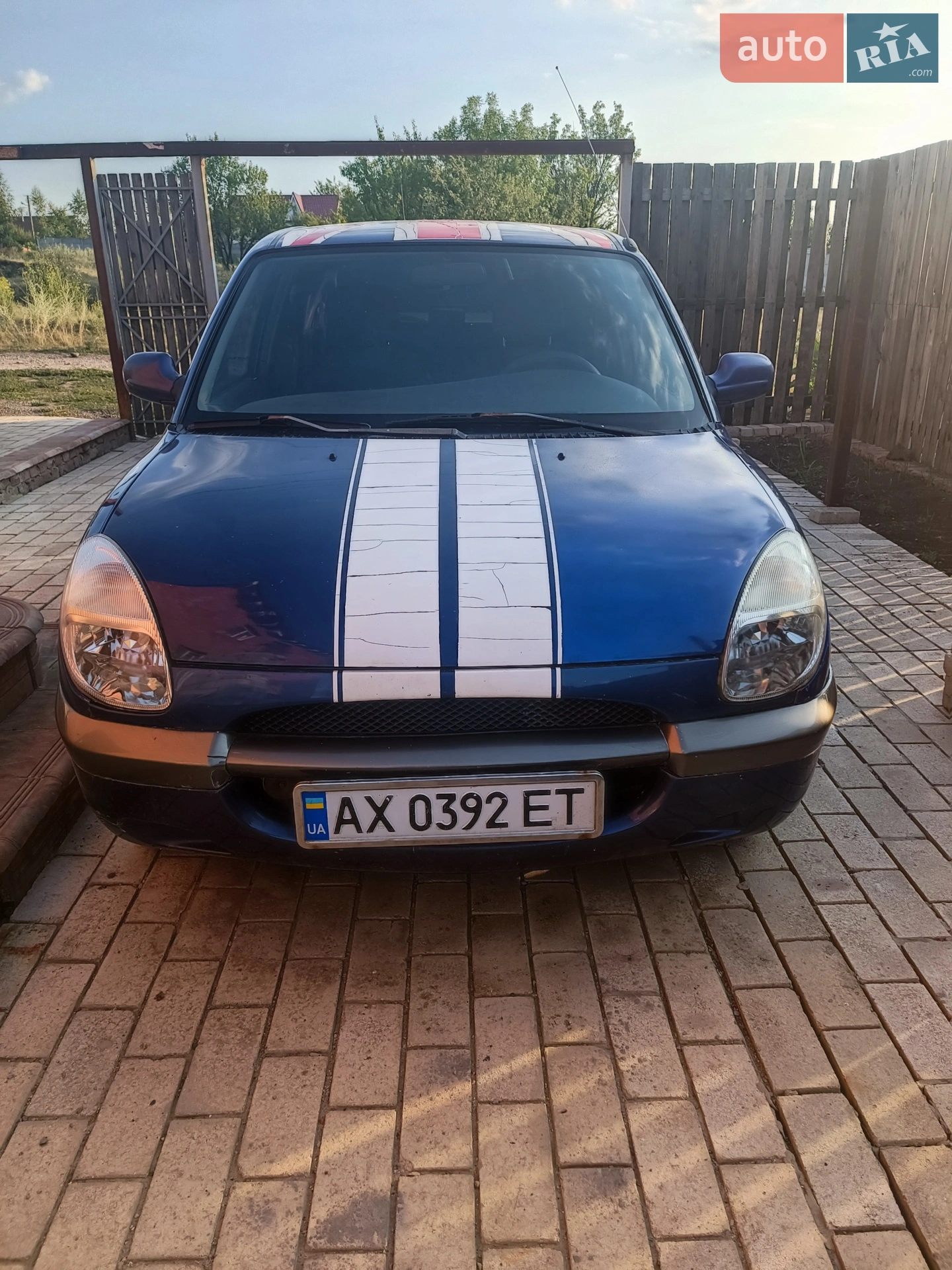 Daihatsu Sirion, 1998