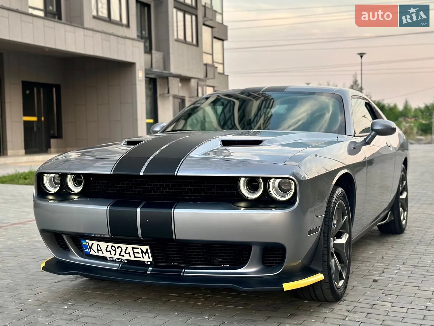 Dodge Challenger, 2016