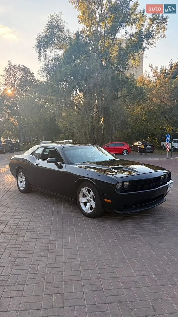 Dodge Challenger, 2013