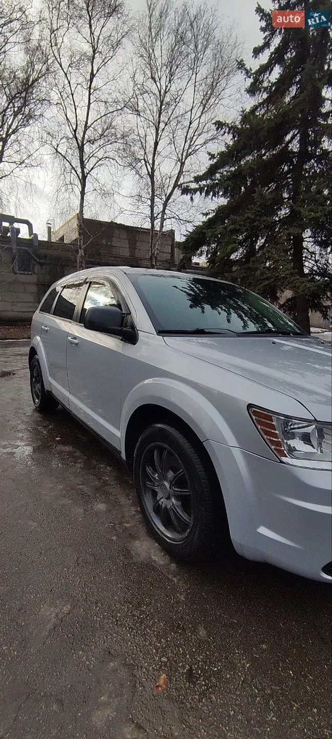 Dodge Journey, 2012