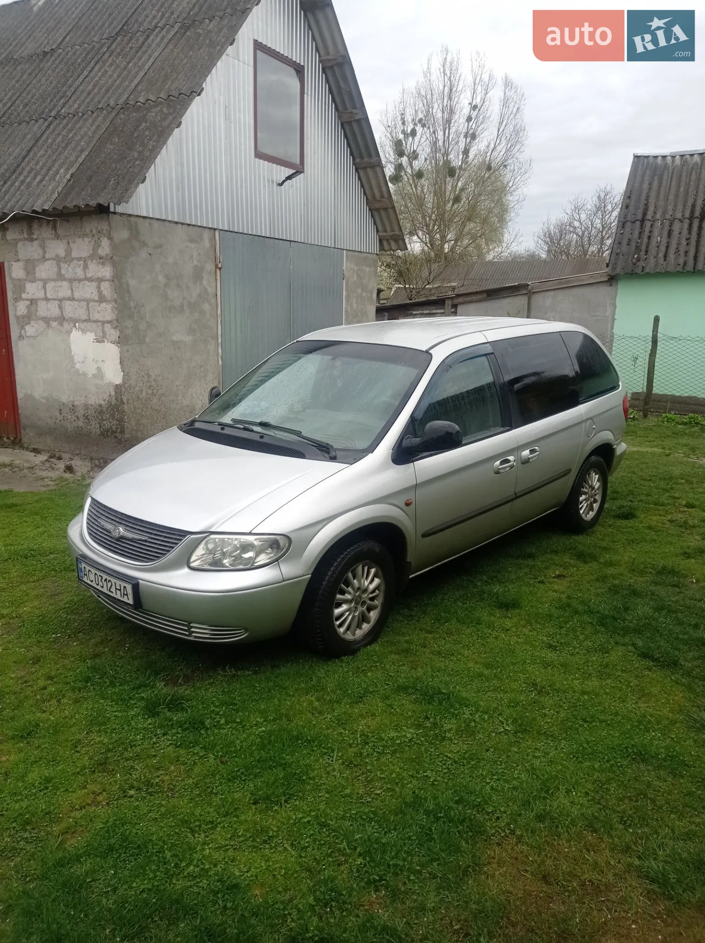 Dodge Ram Van, 2002