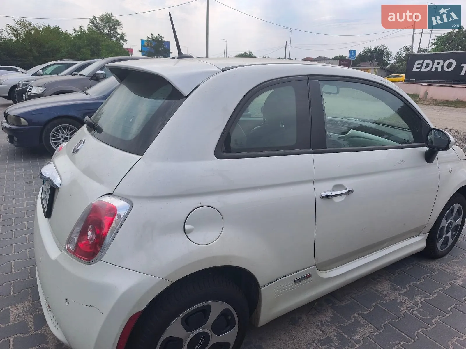 Fiat 500e, 2014