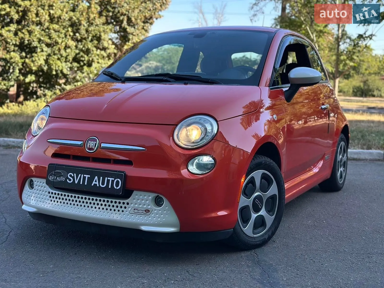 Fiat 500e, 2015