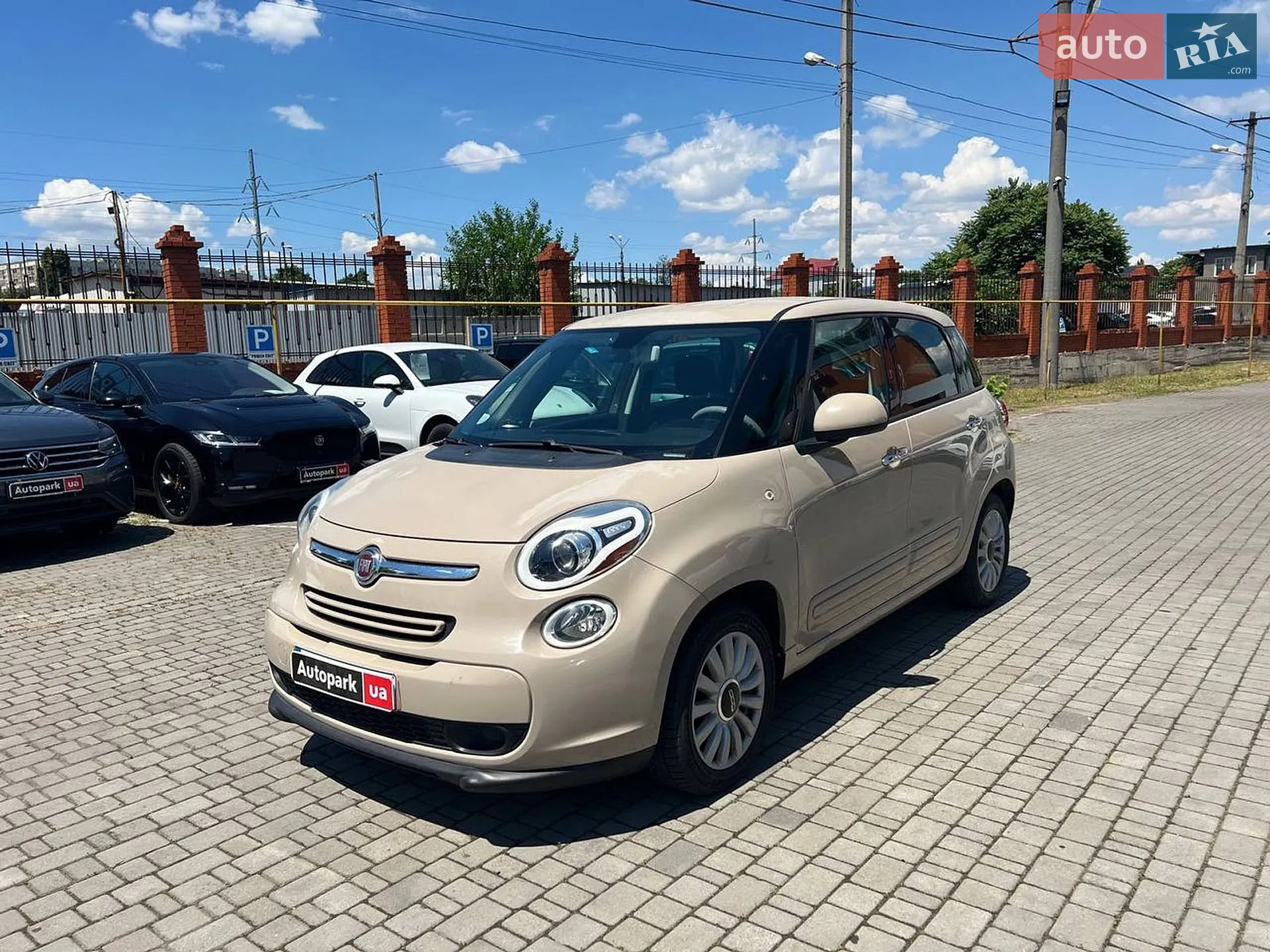 Fiat 500L, 2013