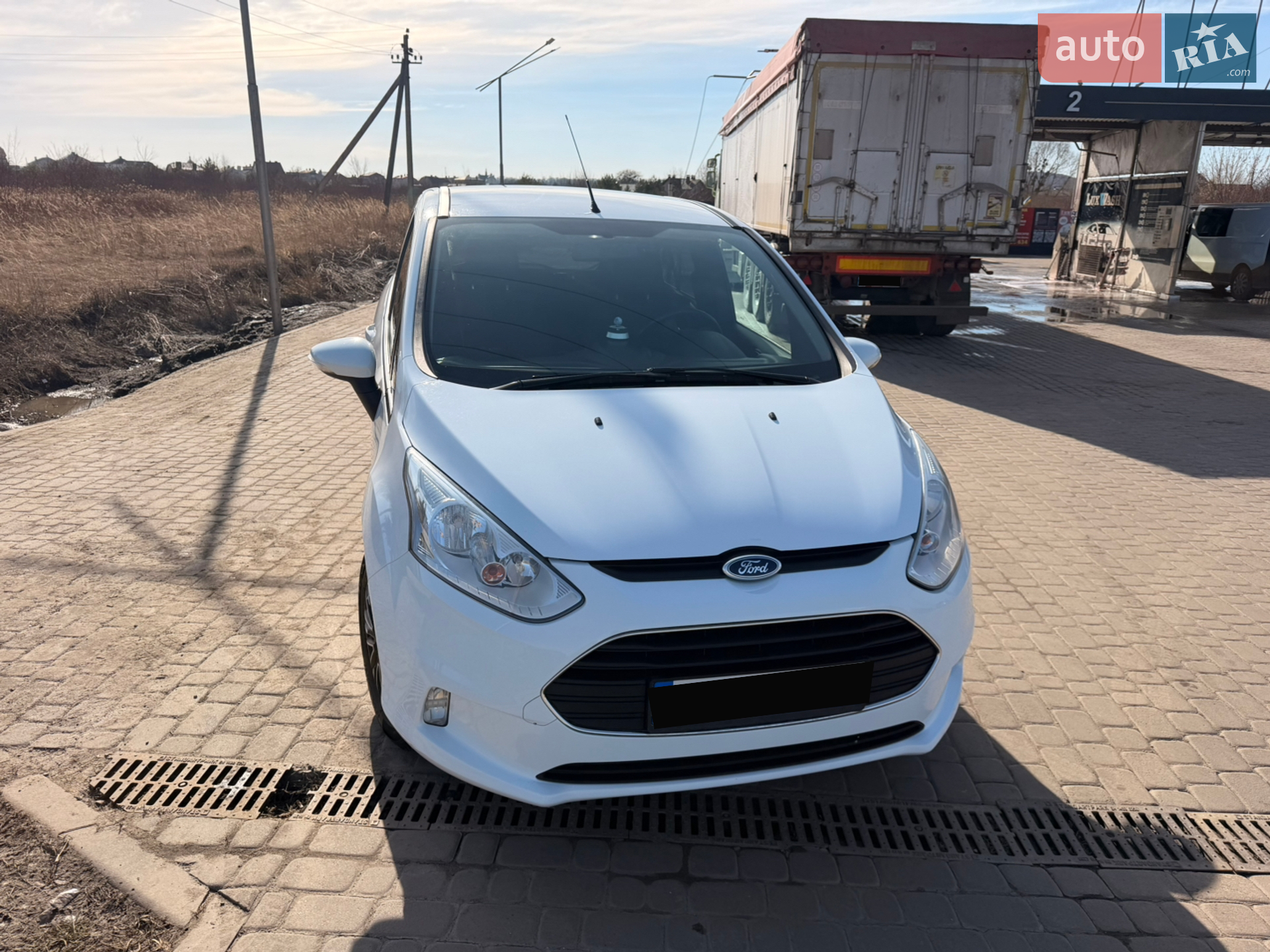 Ford B-Max, 2013