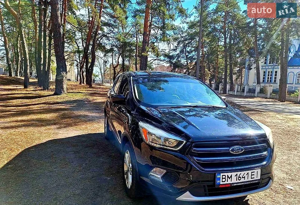 Ford Escape, 2017