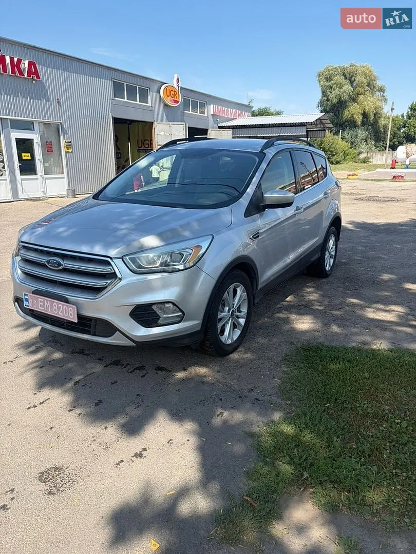 Ford Escape, 2017