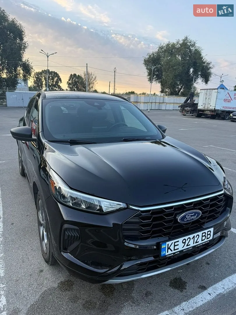 Ford Escape, 2023