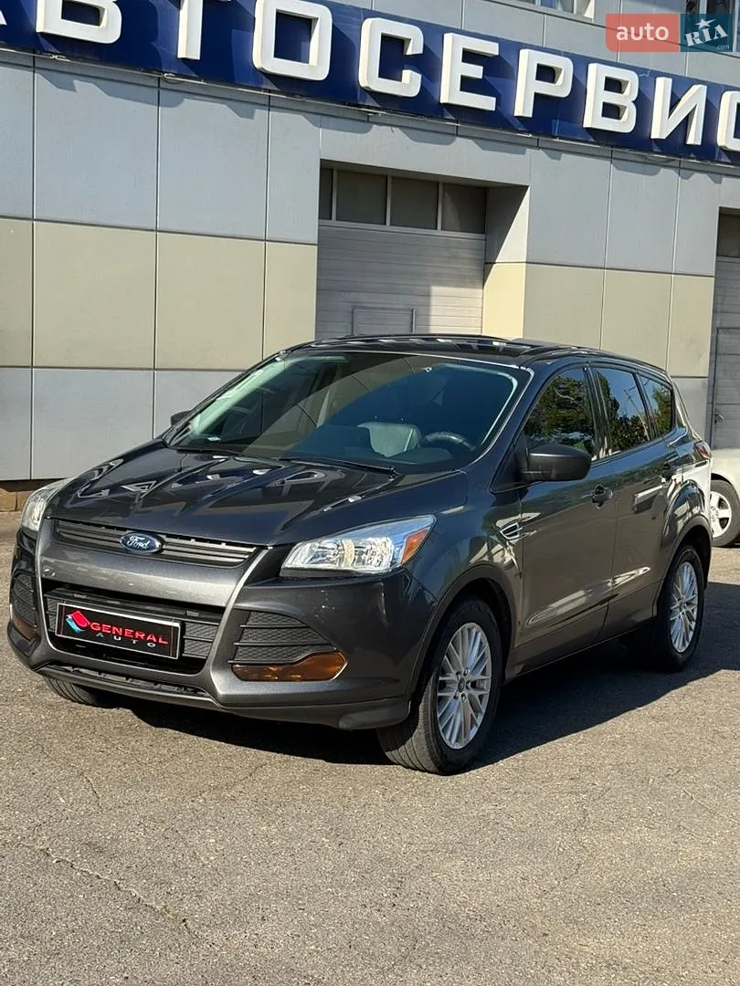 Ford Escape, 2015