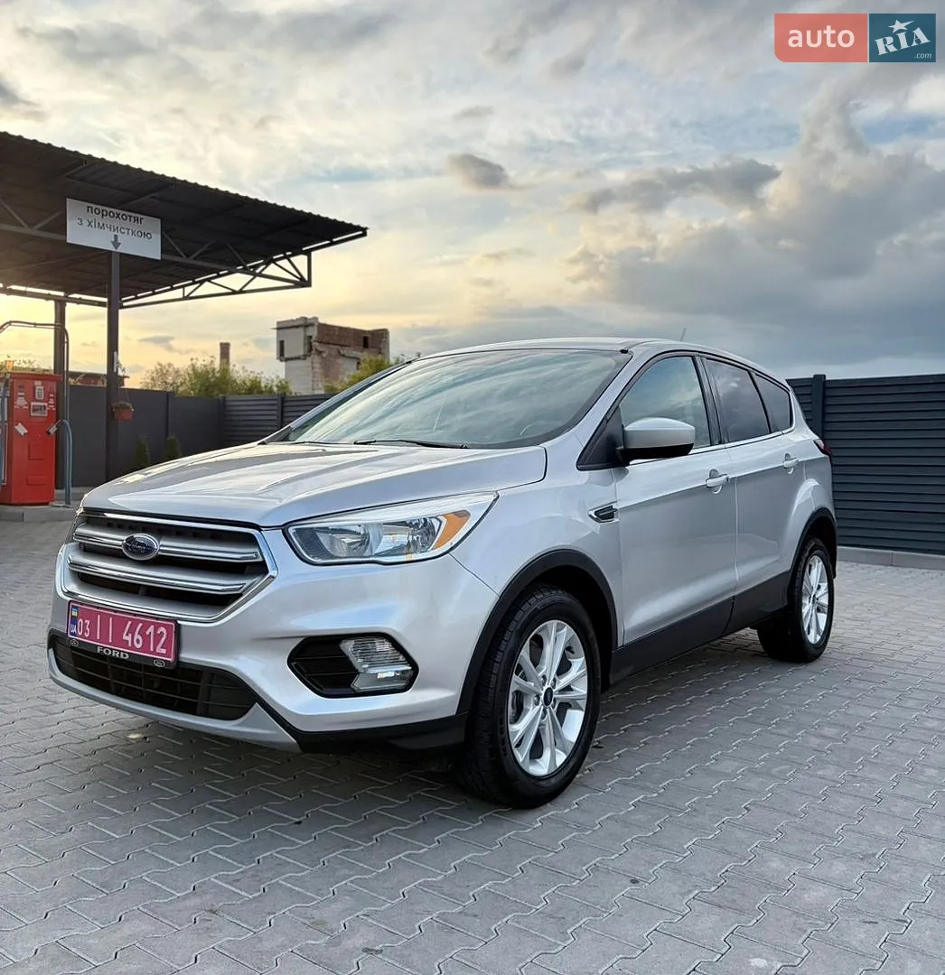 Ford Escape, 2019