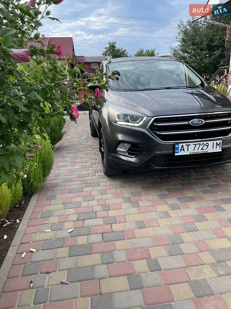 Ford Escape, 2017