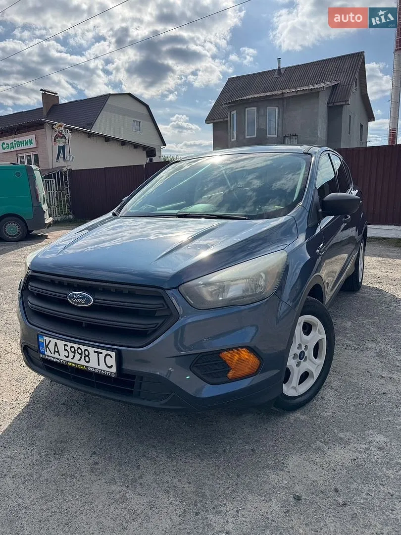 Ford Escape, 2017