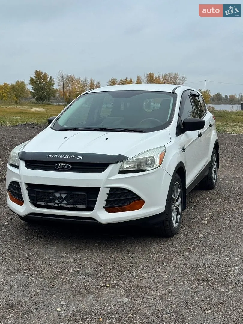 Ford Escape, 2015