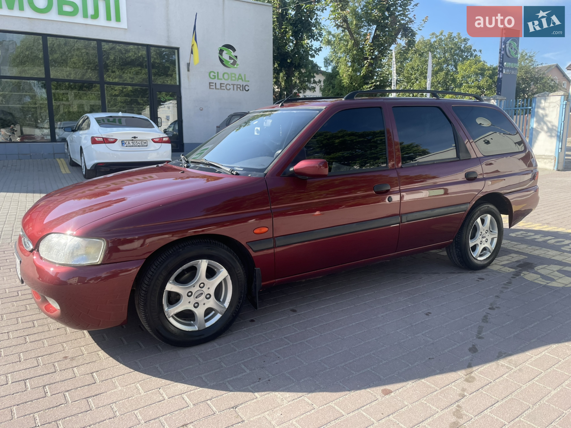 Ford Escort, 1998