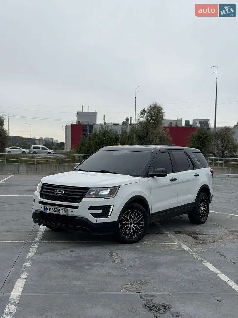 Ford Explorer, 2016