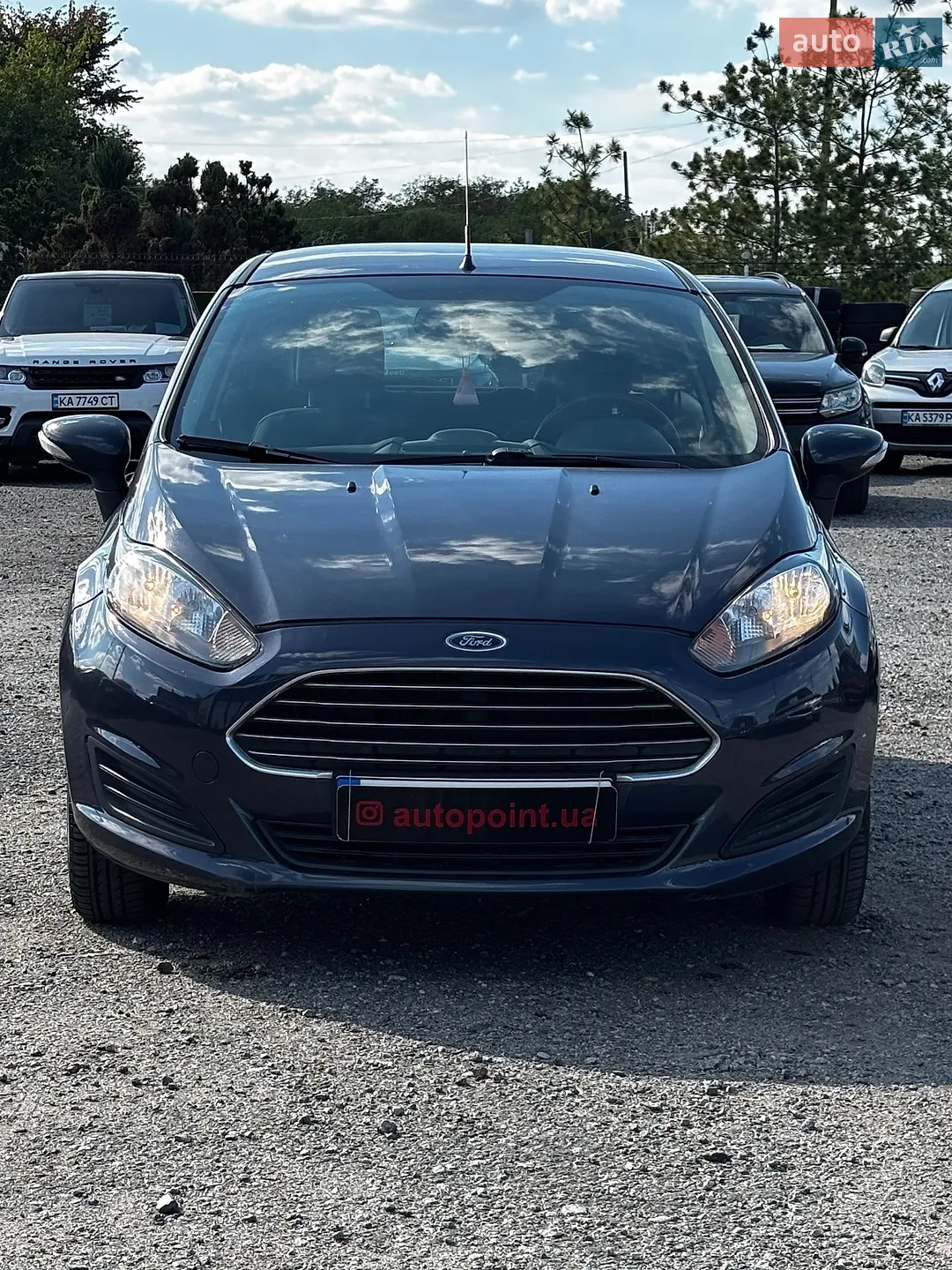 Ford Fiesta 2013 — 1