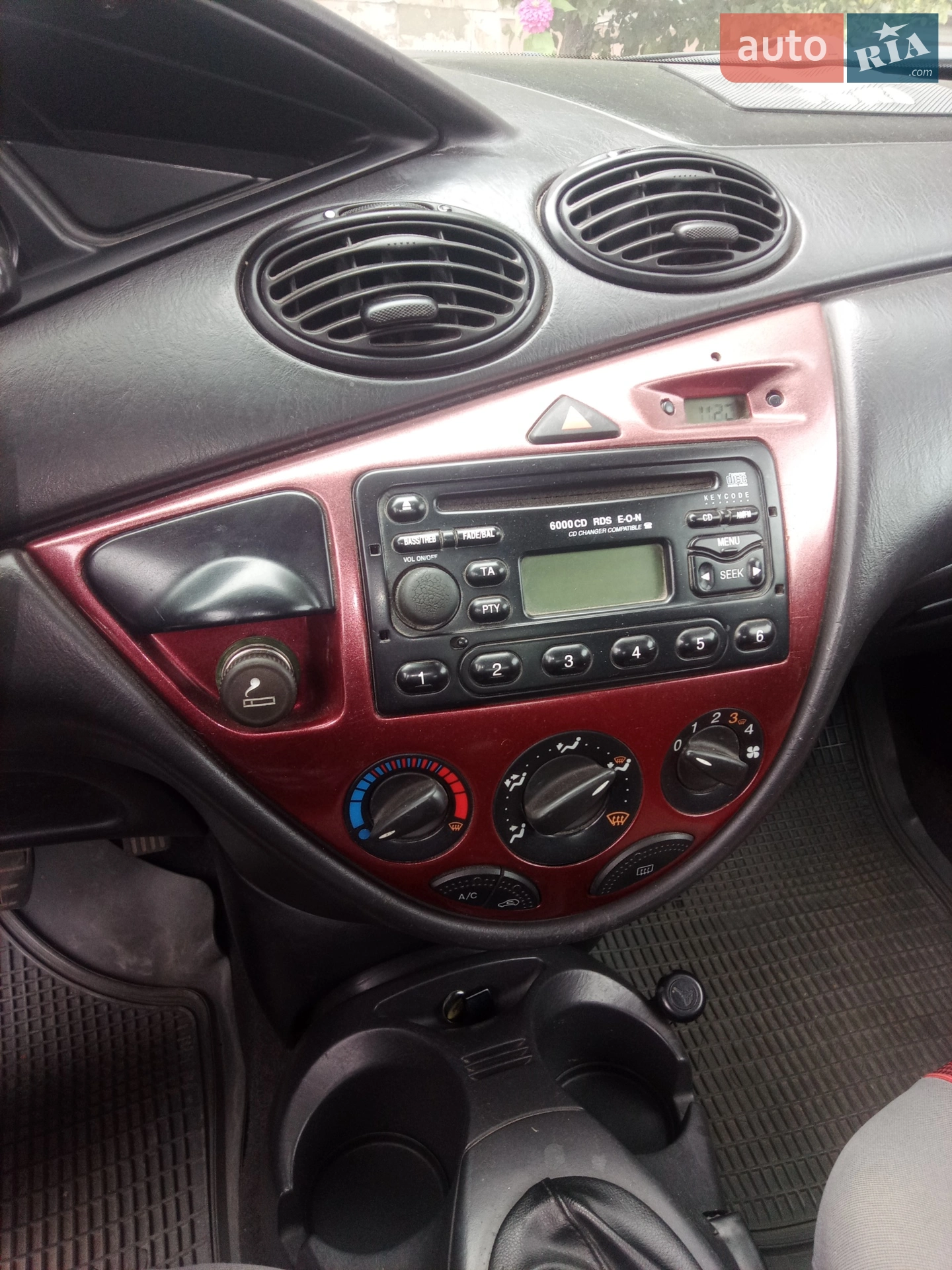 Ford Focus, 2001