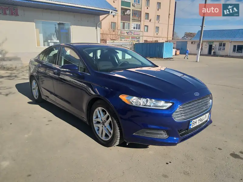 Ford Fusion, 2015