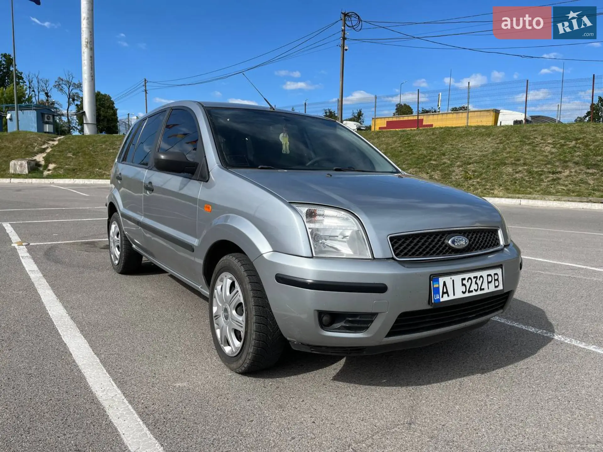 Ford Fusion, 2005