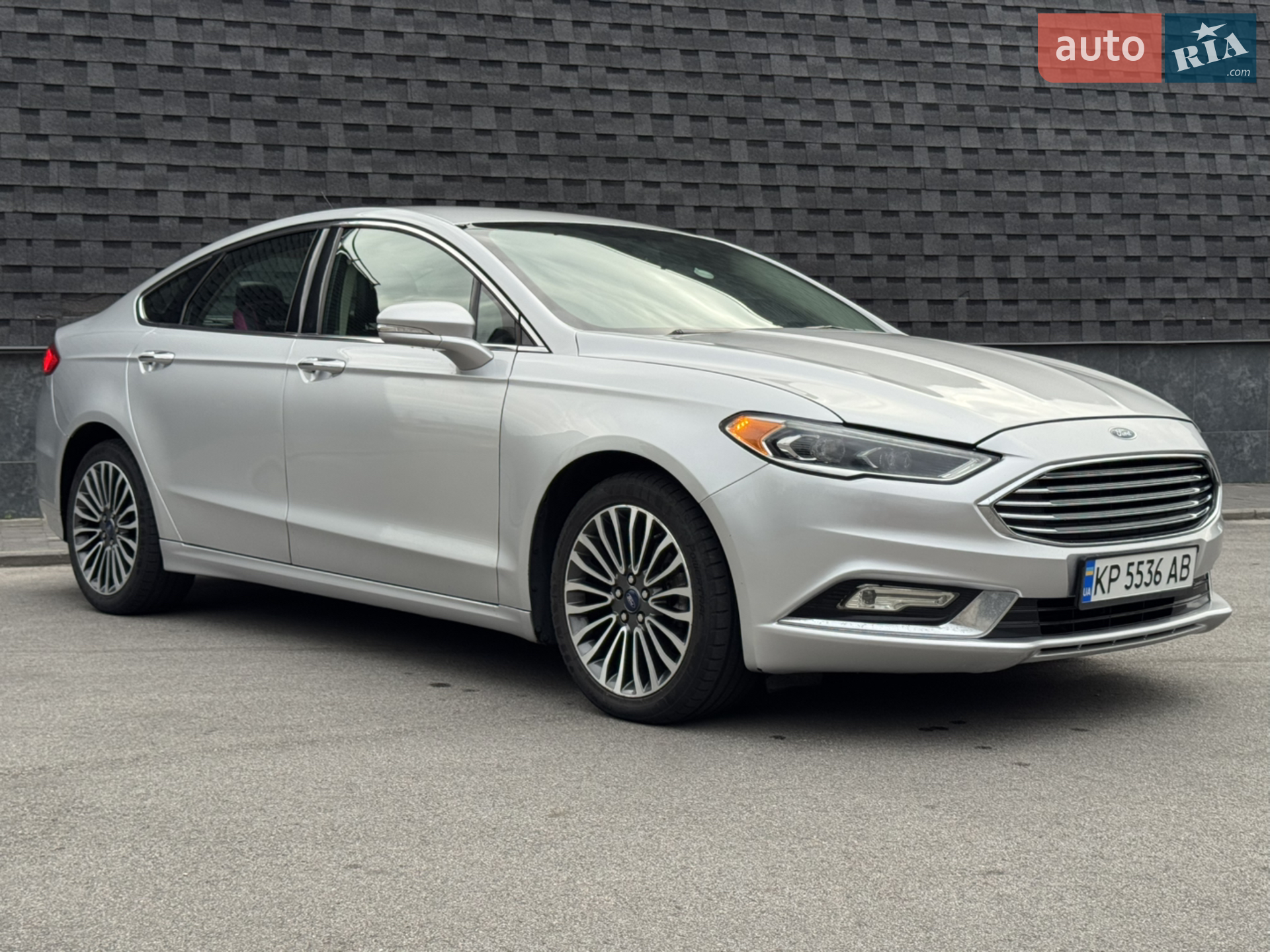 Ford Fusion, 2016