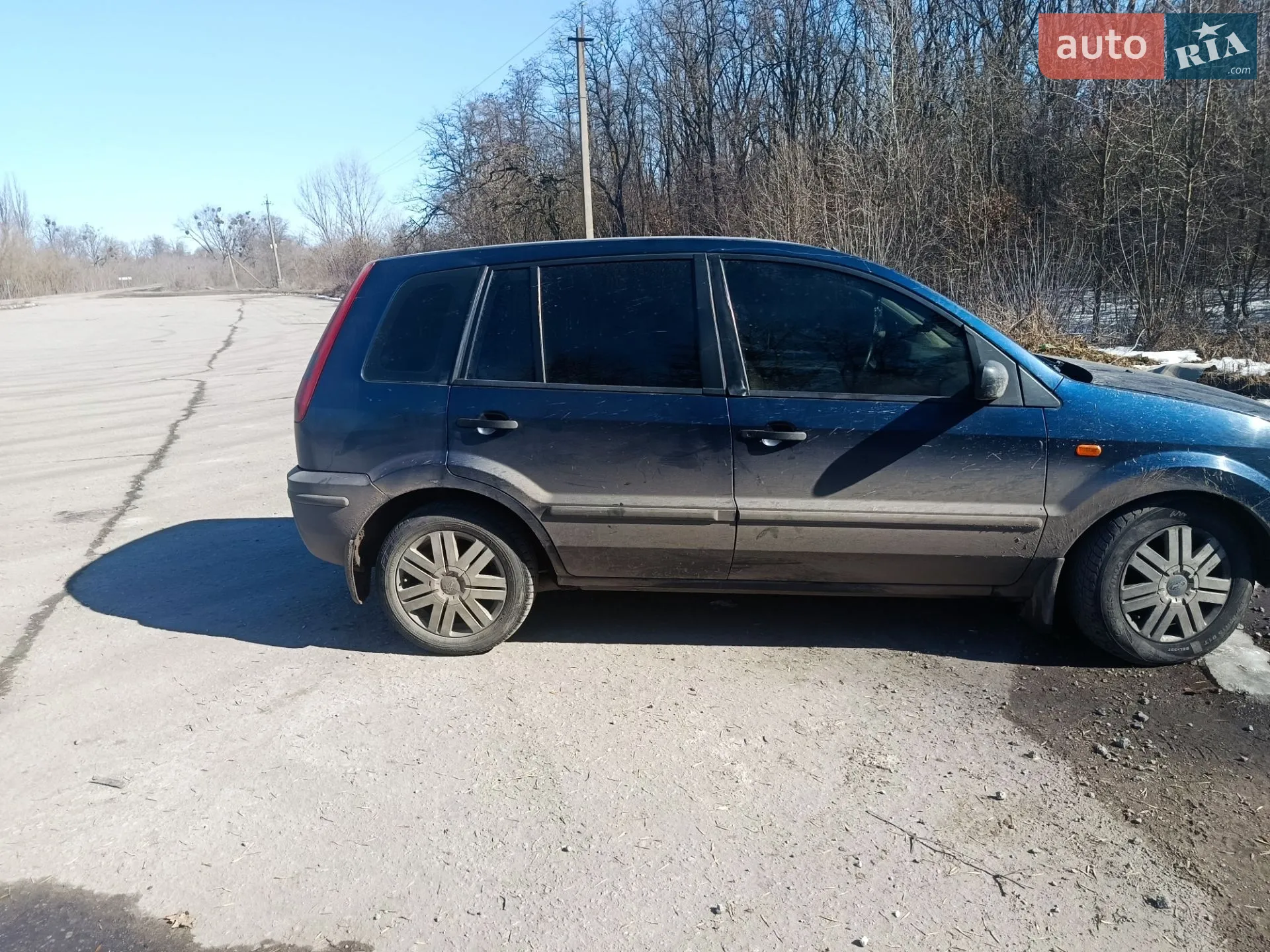 Ford Fusion, 2003