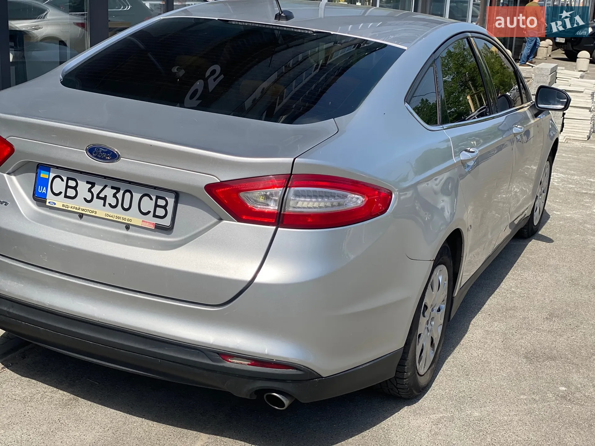 Ford Fusion, 2012