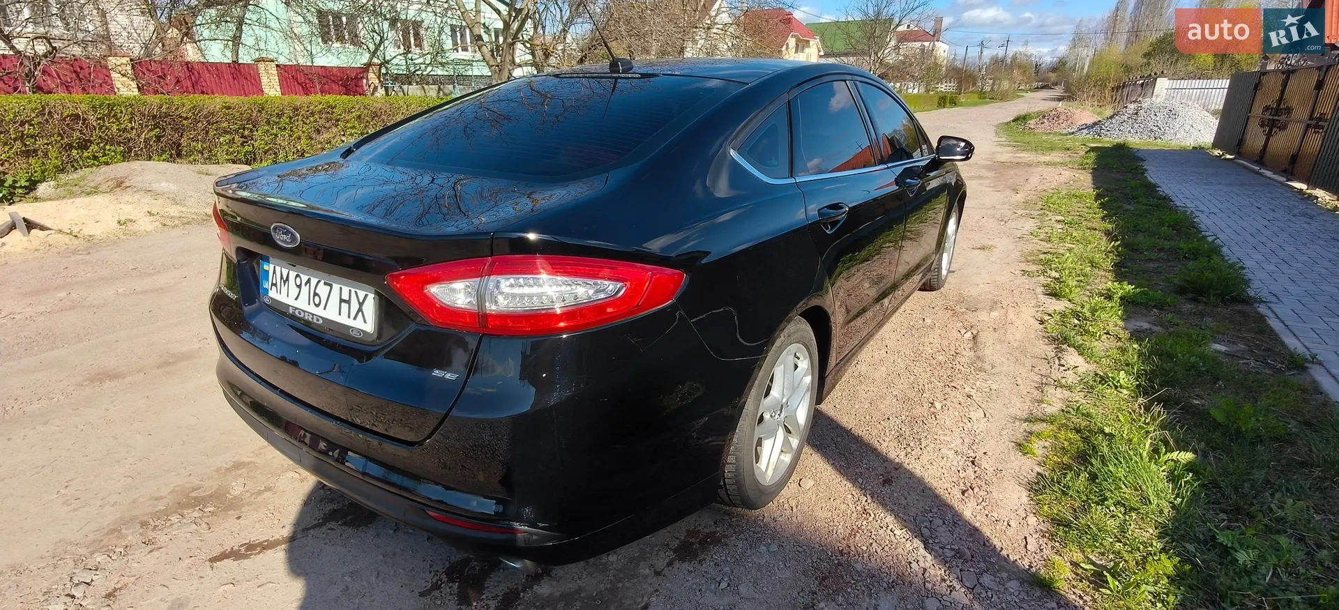 Ford Fusion, 2016
