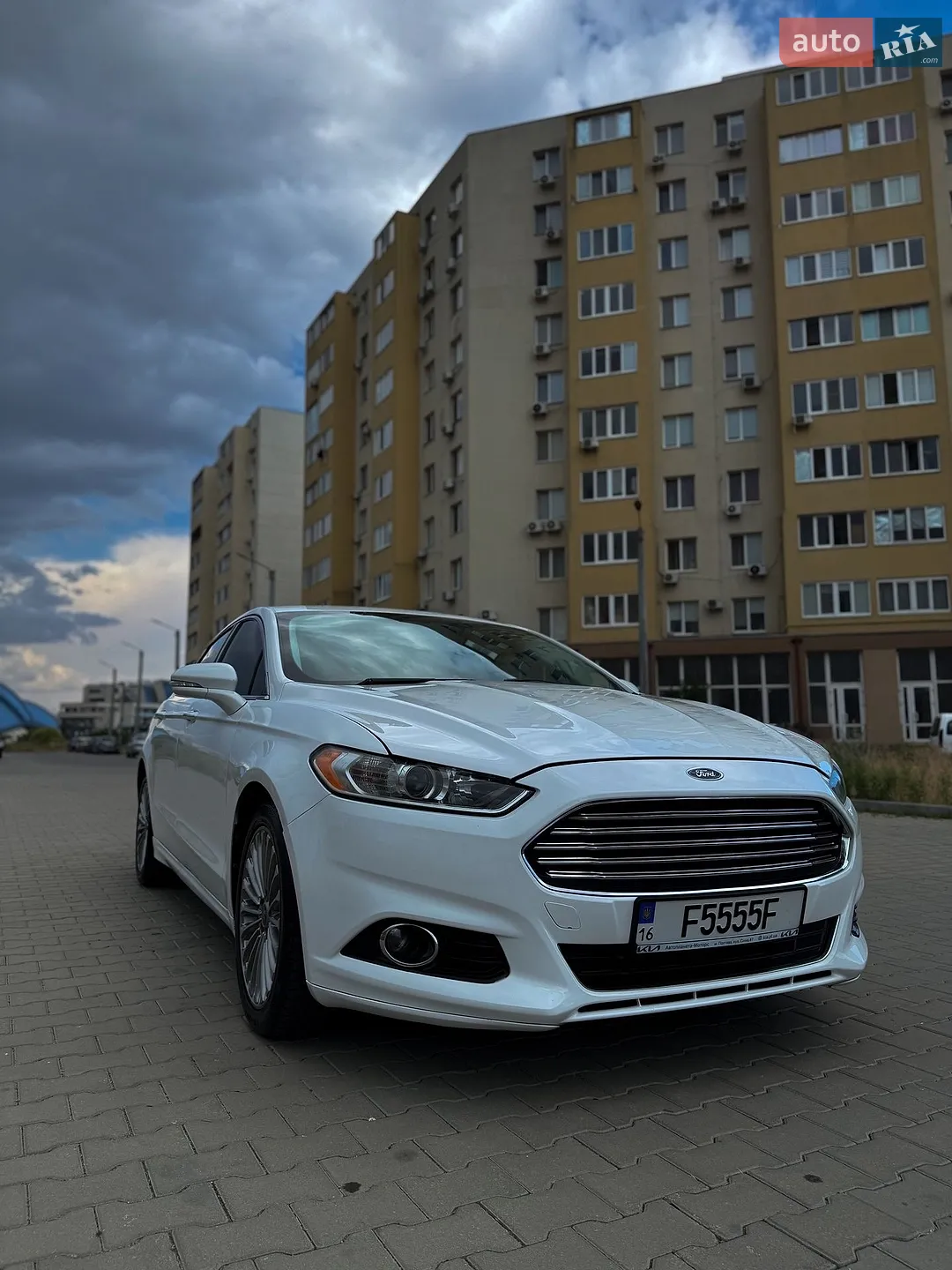 Ford Fusion, 2013
