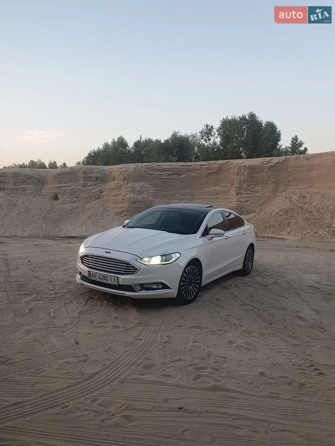 Ford Fusion, 2016