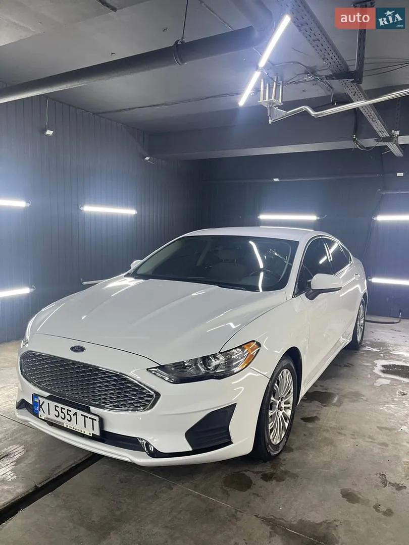 Ford Fusion, 2019