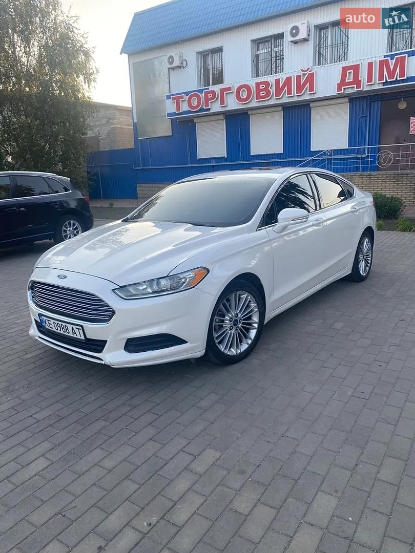 Ford Fusion, 2014