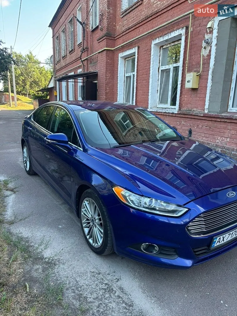 Ford Fusion, 2016
