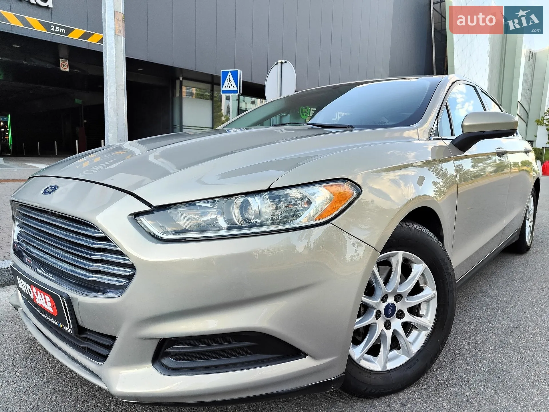 Ford Fusion, 2014