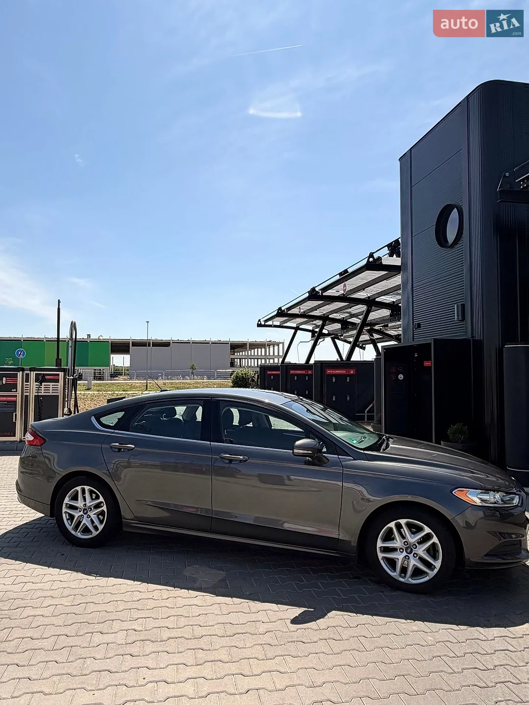 Ford Fusion, 2015