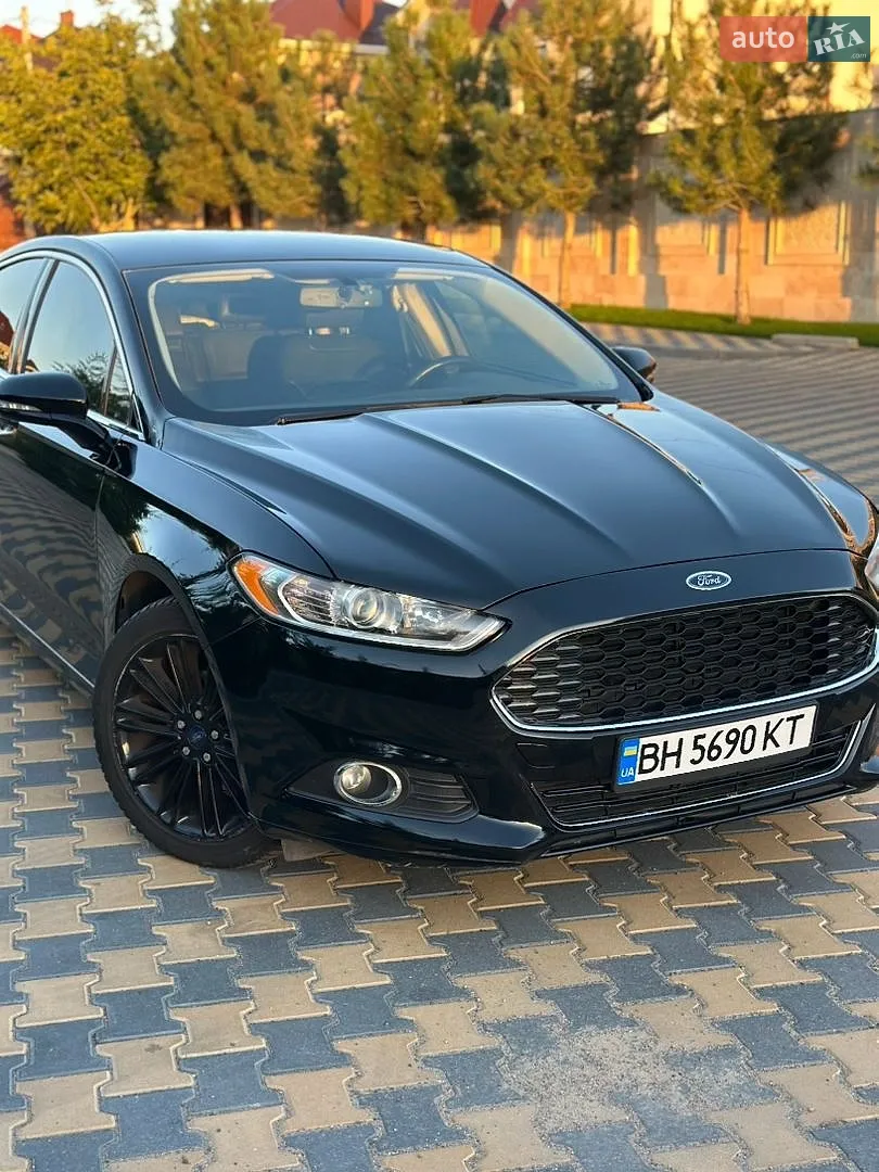 Ford Fusion, 2016