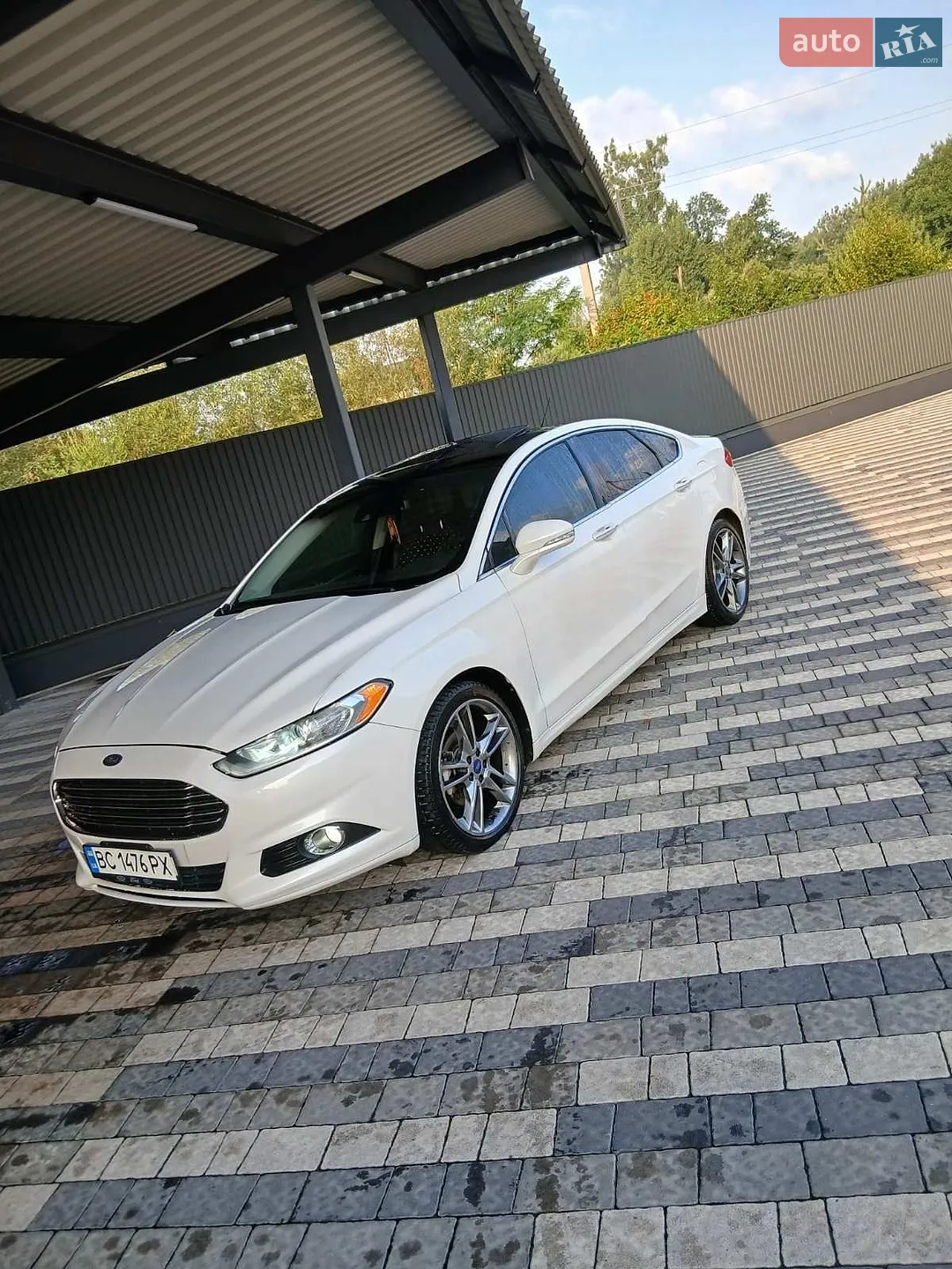 Ford Fusion, 2012