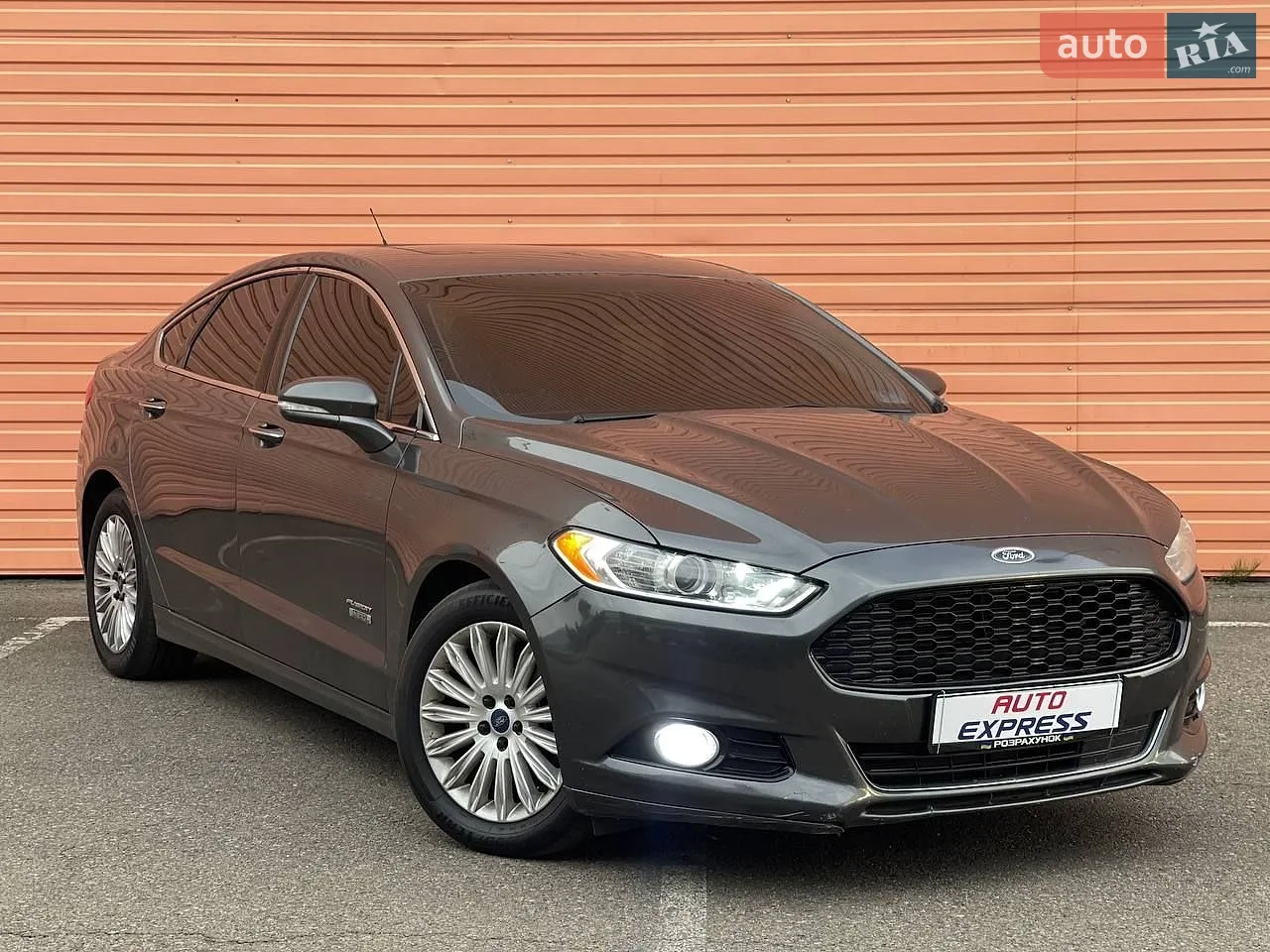 Ford Fusion, 2016