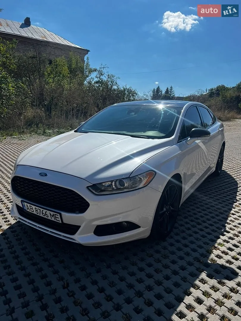 Ford Fusion, 2015