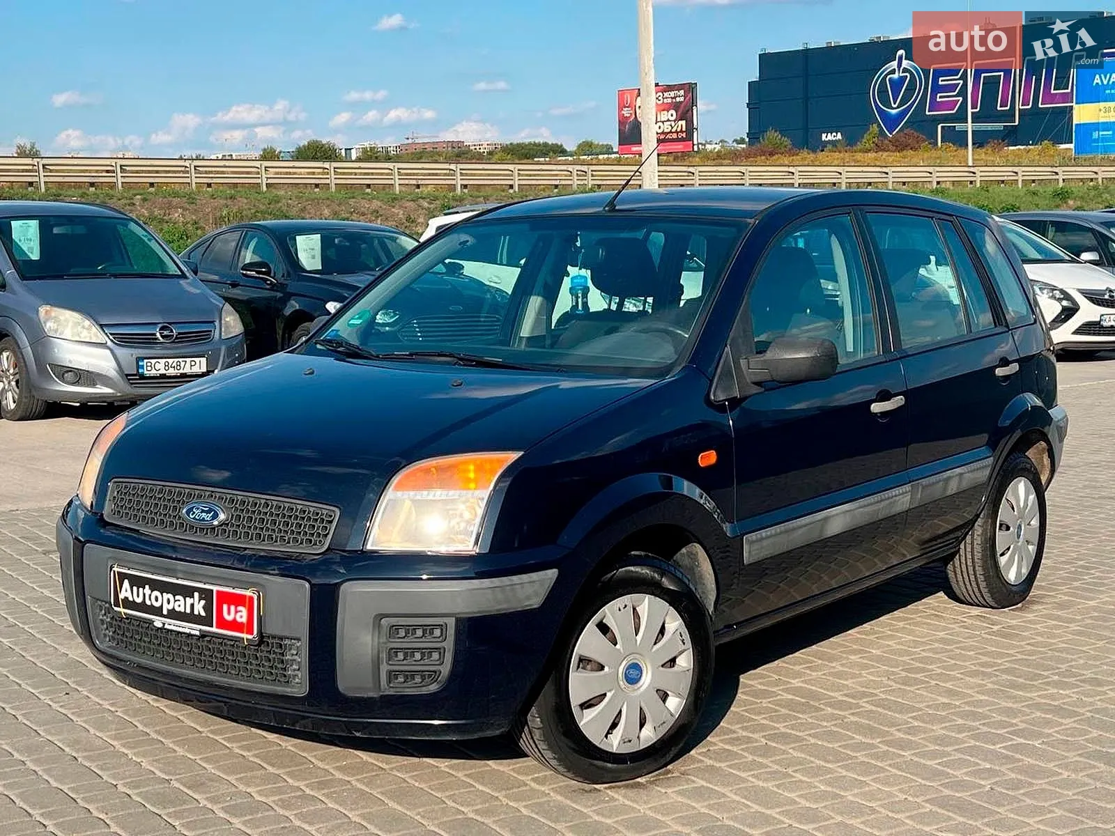 Ford Fusion, 2006