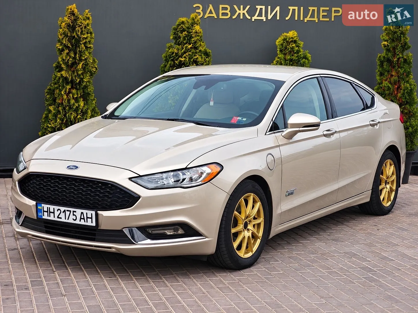 Ford Fusion, 2016