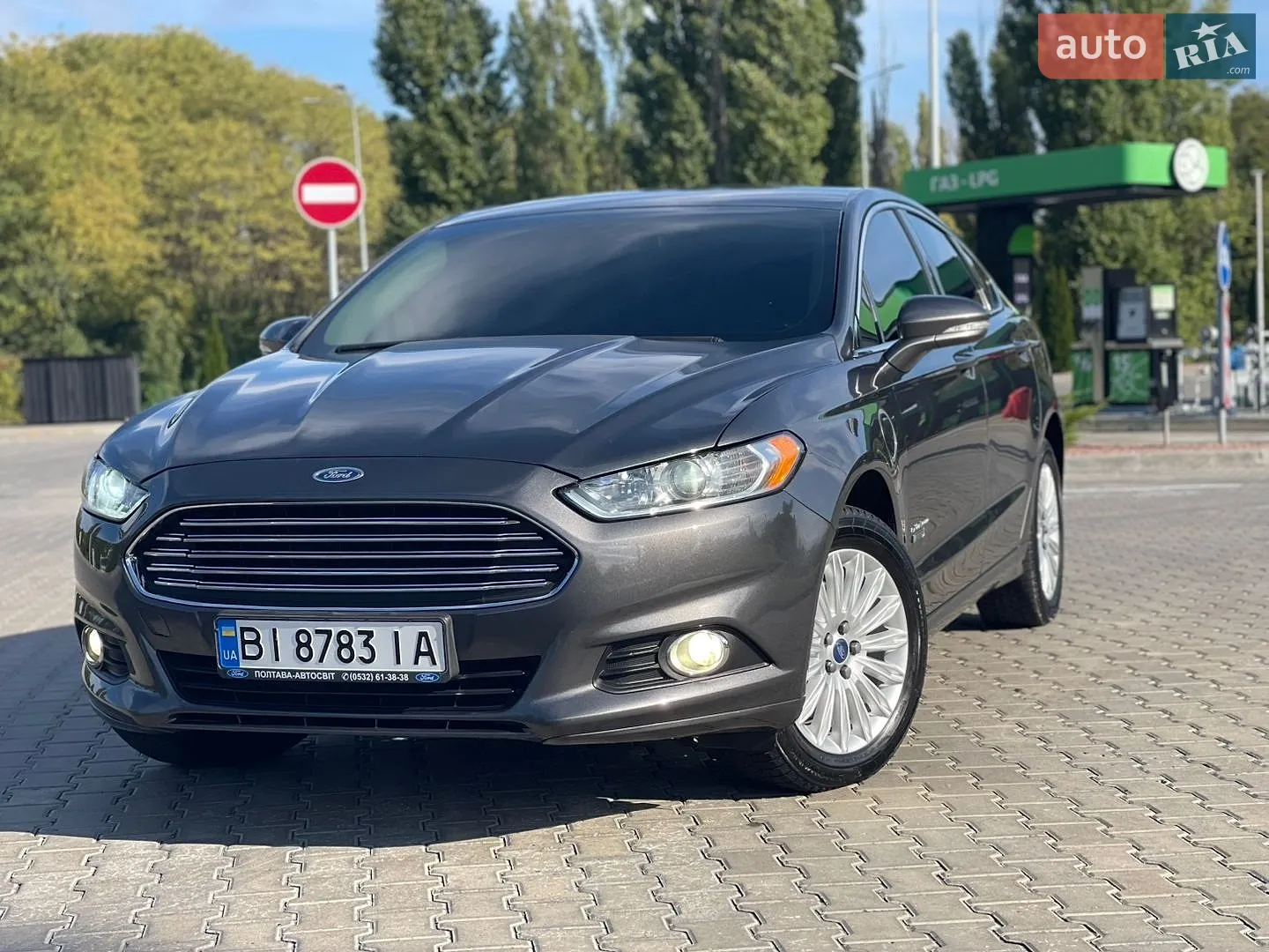 Ford Fusion, 2015